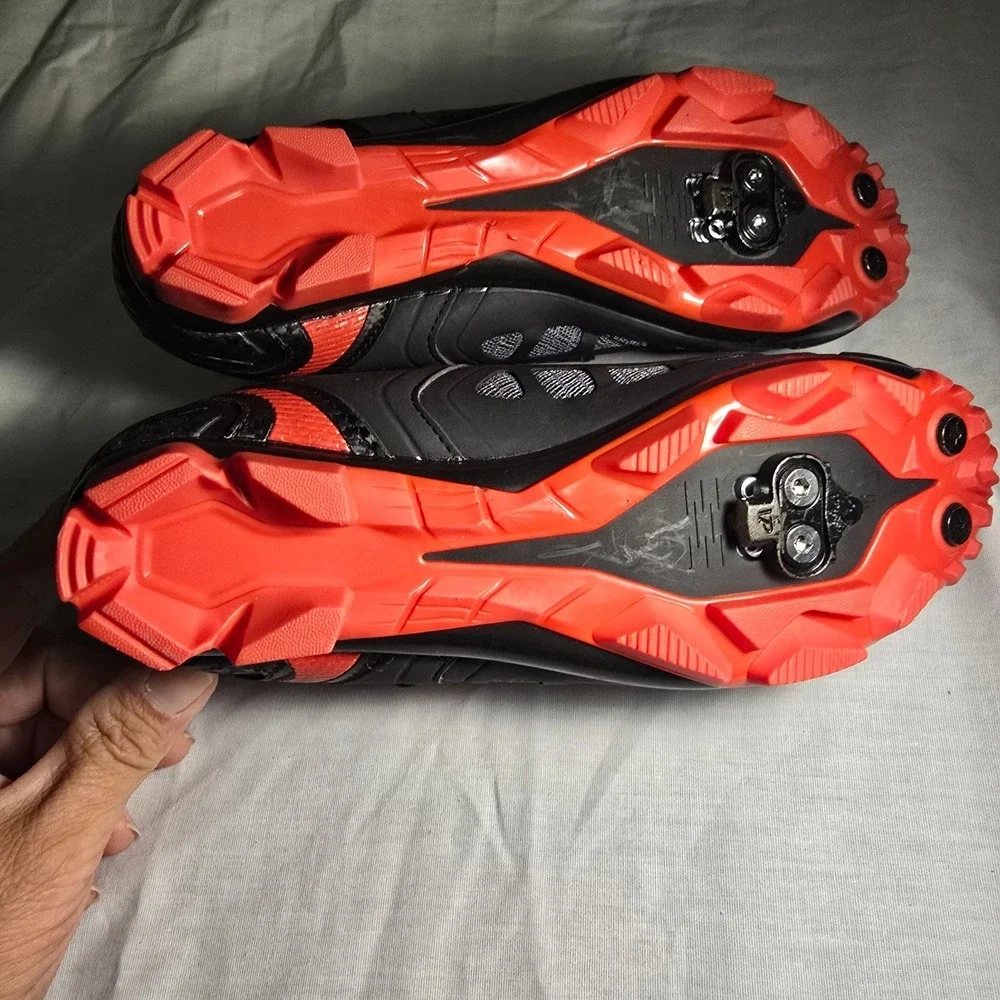 Zol Cycling Cleats Womens 7.5 Black Athletic Bike Shoes Red Logo‎ Hook Loop